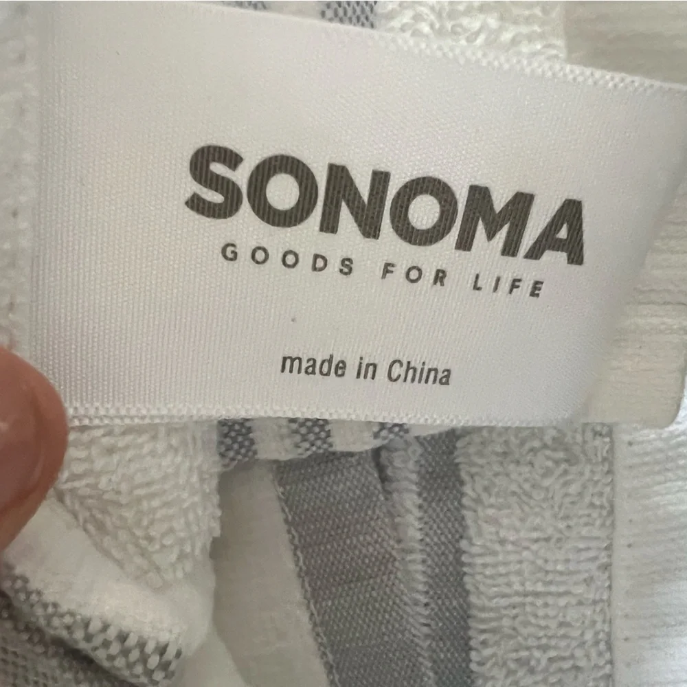 Sonoma White 'Mr.' and 'Mrs.' Hand Towels